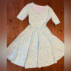 NWOT teal Disney 🦄 roses M sea green unicorn yellow spring floral flowers